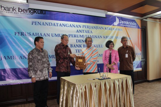 Jamkrindo-Bank Bengkulu Teken MoU Penjaminan Kredit