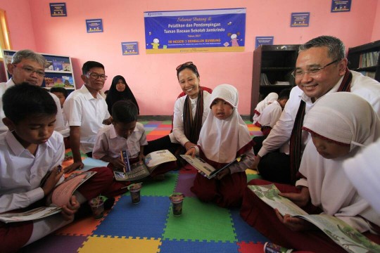 Perum Jamkrindo Buat Taman Bacaan di Sembalun, Lombok Timur